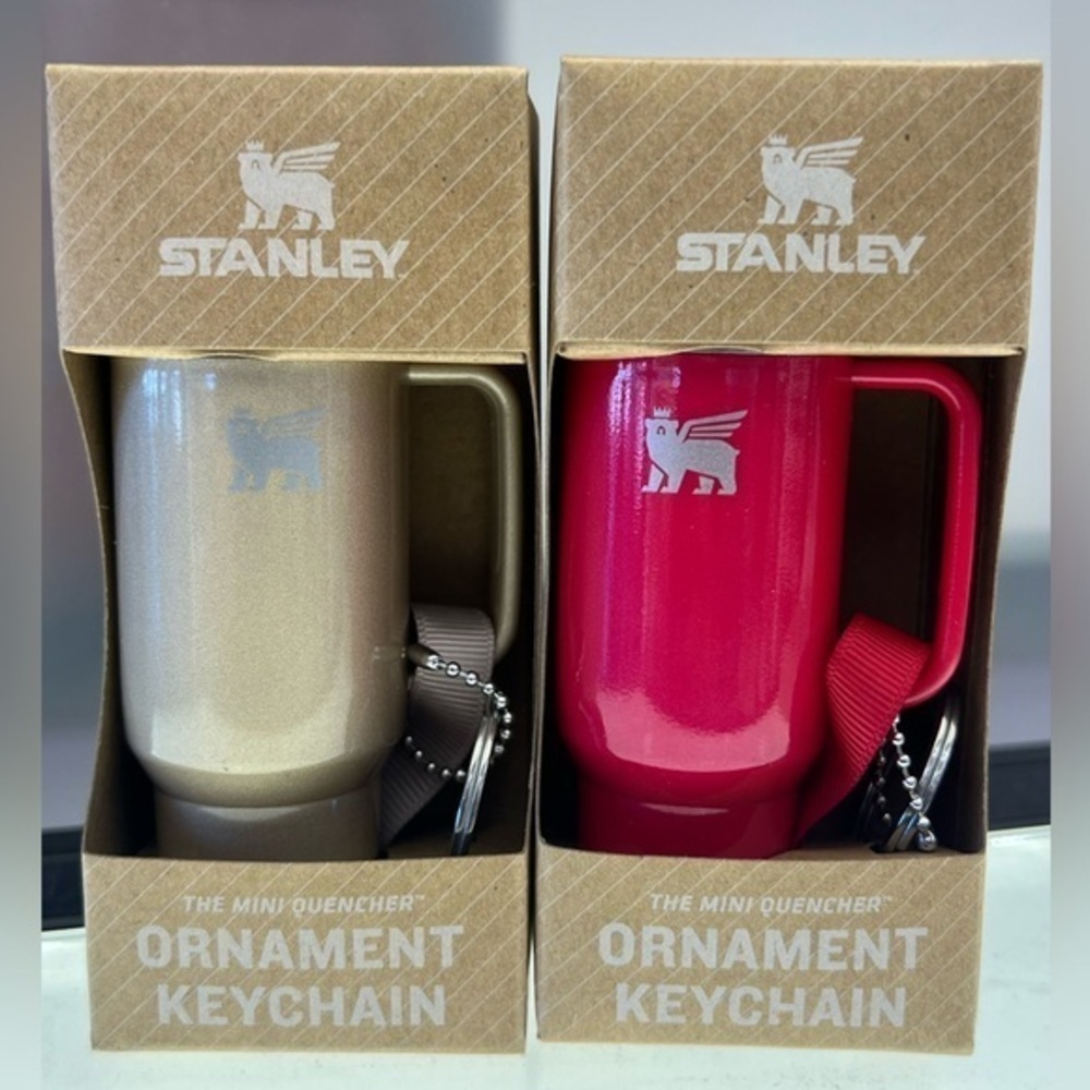 Limited Edition Stanley X E.L.F. Ornament Keychain Red and Gold Set! NWT in BOX